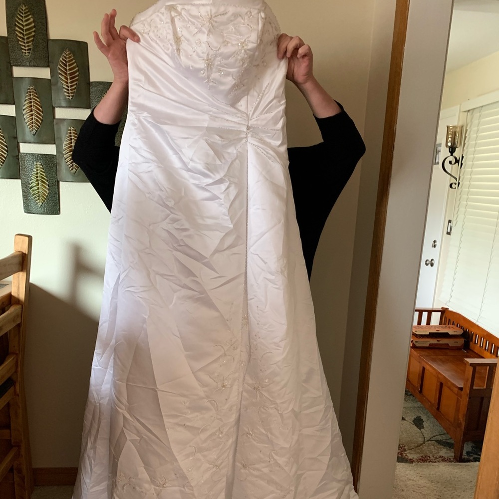 wedding dress